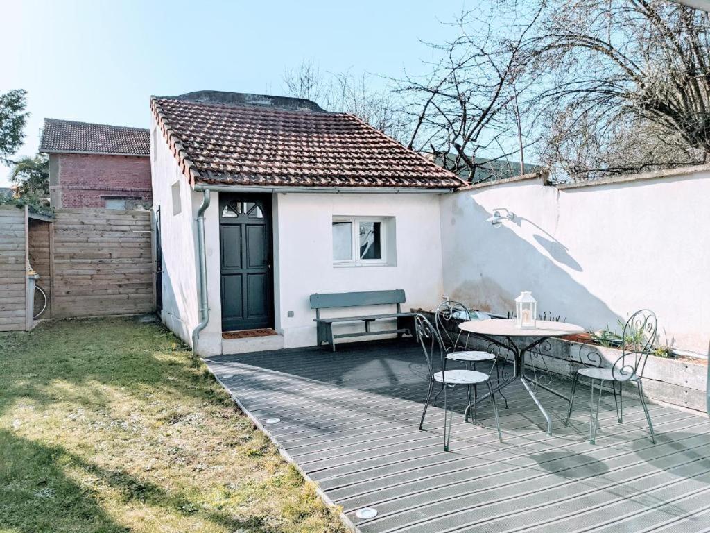 Logement Entier Ou A Partager Dans Maison Familiale A Rueil Malmaison, Proche De Paris La Defense מראה חיצוני תמונה