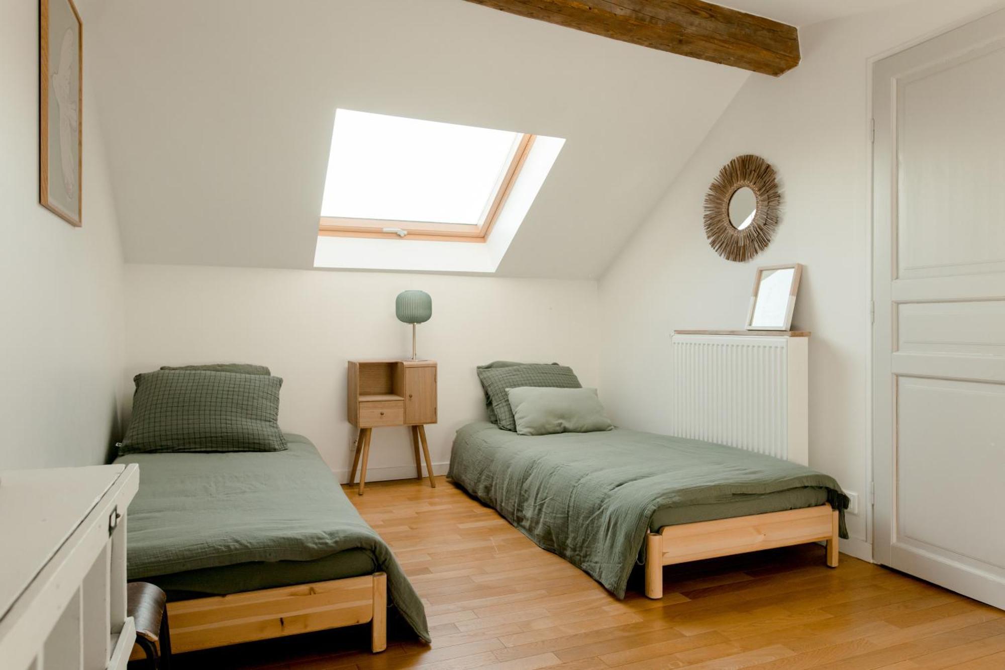 Logement Entier Ou A Partager Dans Maison Familiale A Rueil Malmaison, Proche De Paris La Defense מראה חיצוני תמונה